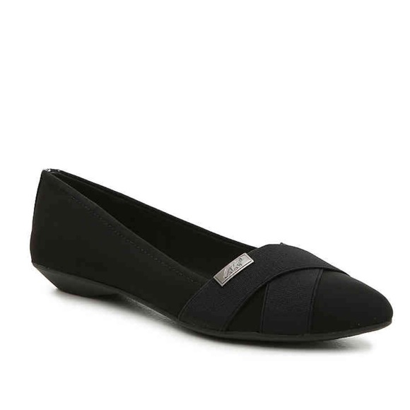 anne klein otavia flat